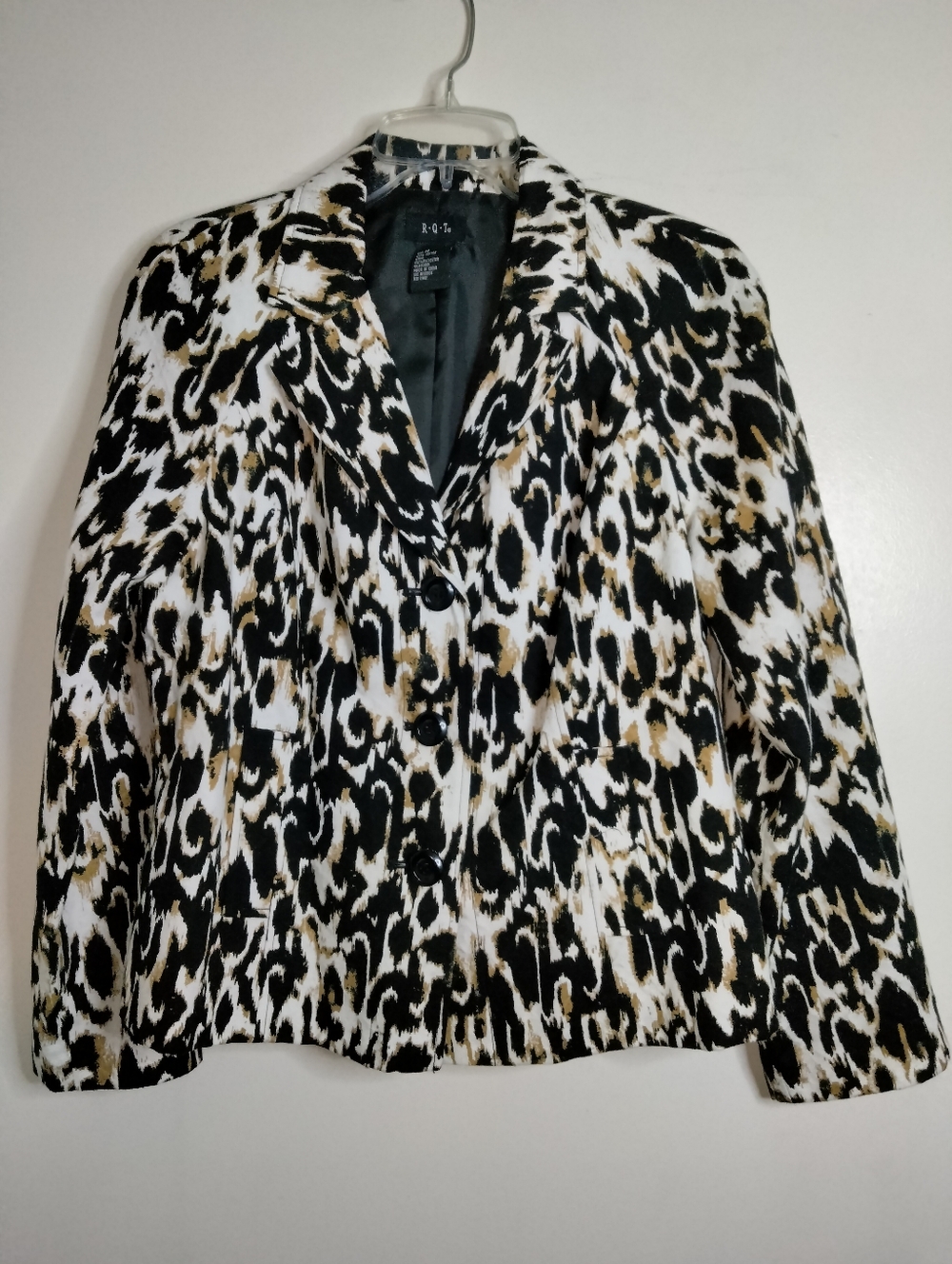 R.Q.T (Size M) Black & White Leopard Print Women's Button Front LS Blazer Jacket